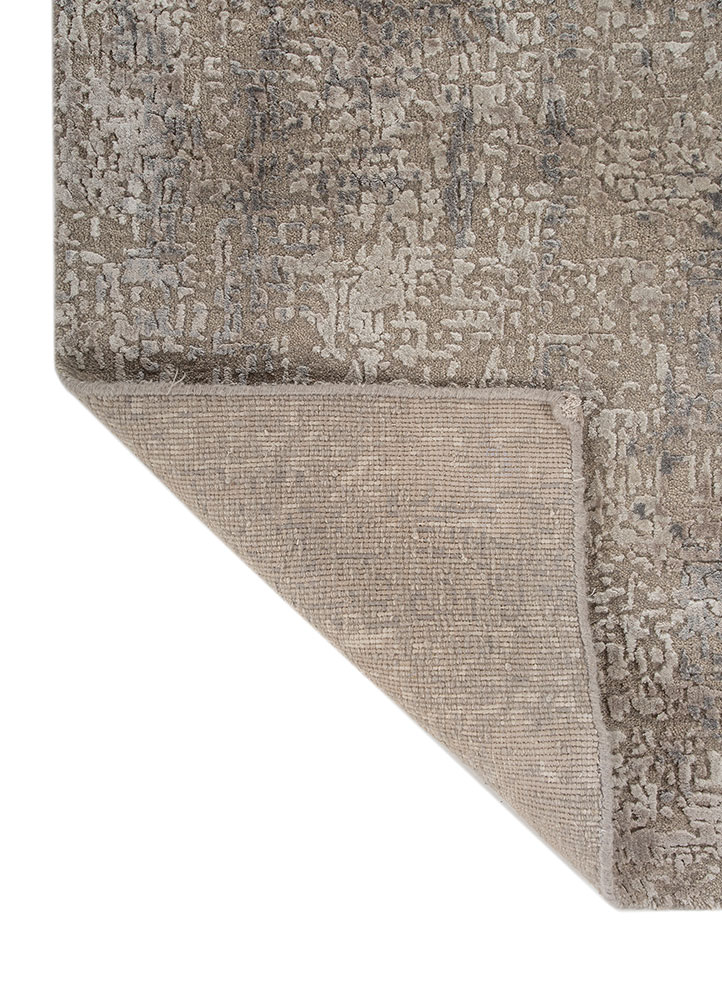 uvenuti grey and black wool and bamboo silk hand knotted Rug - Perspective