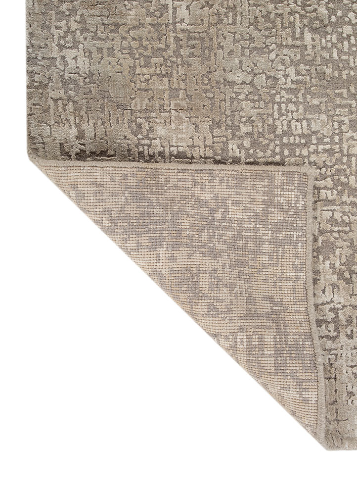entropy grey and black wool and bamboo silk hand knotted Rug - Perspective