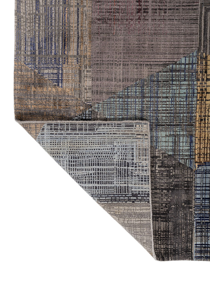 aprezo grey and black wool and bamboo silk hand knotted Rug - Perspective